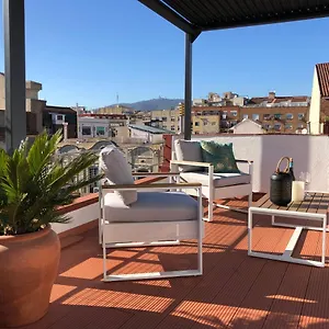 https://attic-apartment-468-sagrada-familia.catalonia-hotels.com